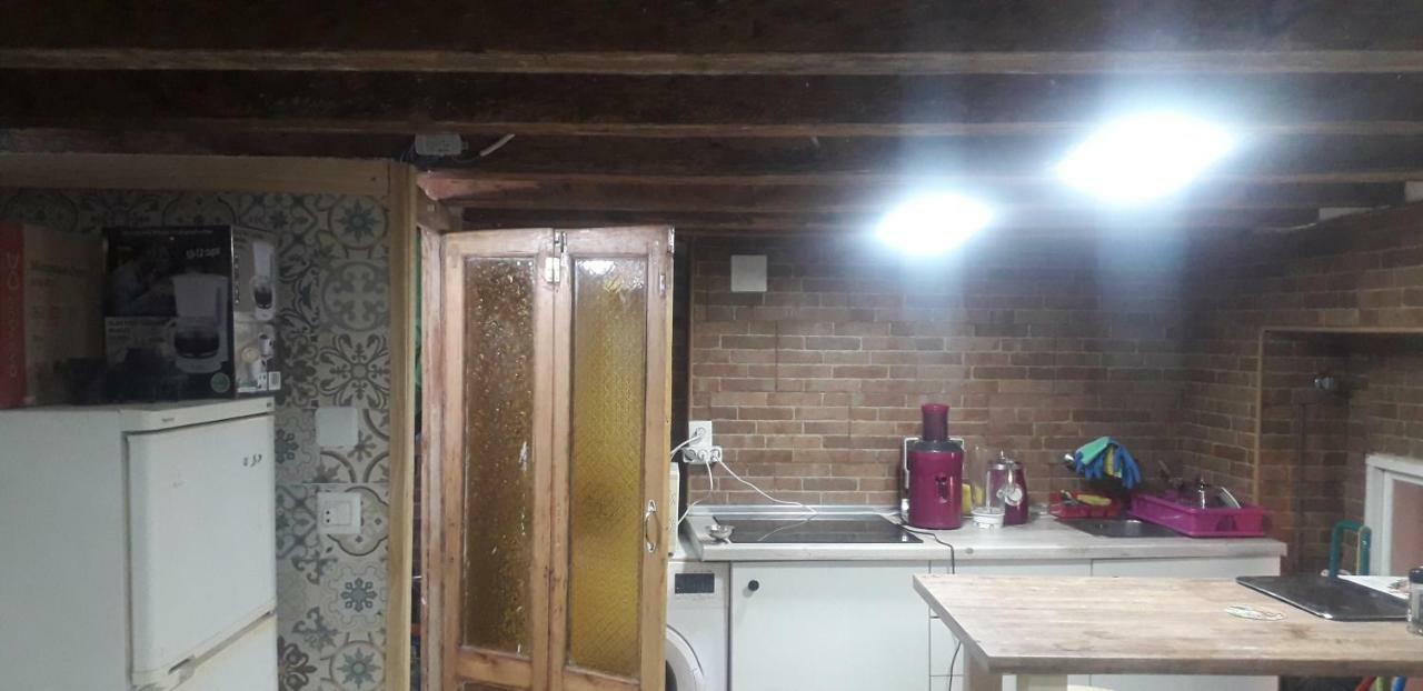 Cathedral Two Bedroom Unit&two Balconies