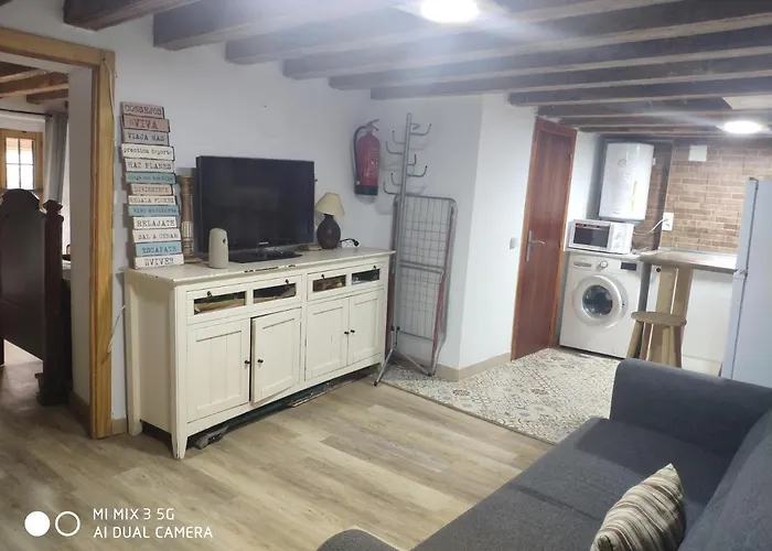 Cathedral Two Bedroom Unit & Two Balconies