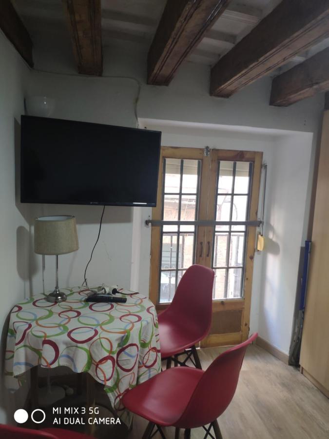 Apartment Cathedral Two Bedroom Unit & Two Balconies